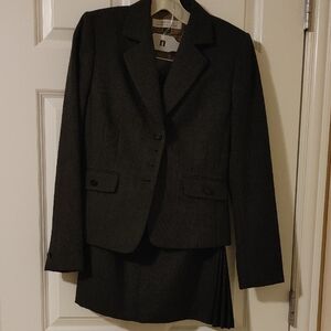 Tahari Black Blazer & Skirt Set